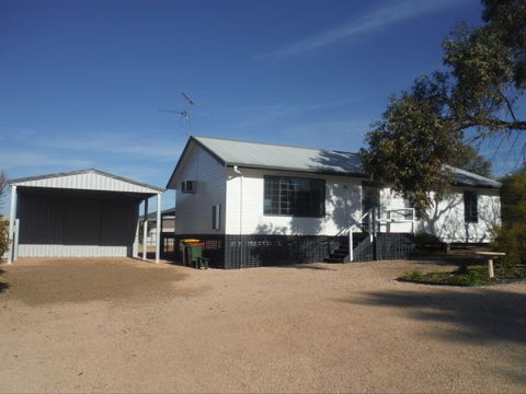 Decked Out - Accommodation Yamba 0