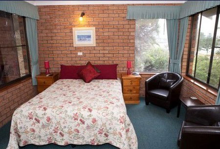 Anchor Bay Motel - Accommodation Yamba 2