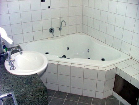 Tasman Beachside Apartments - Accommodation Yamba 0