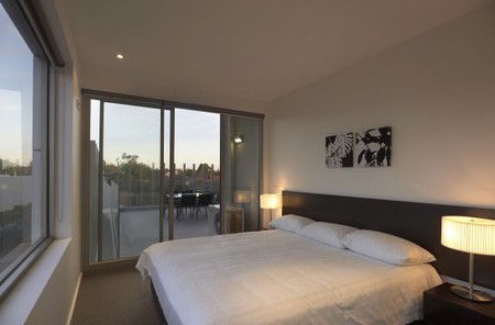 Caroline Serviced Apartments Brighton - Accommodation Yamba 5