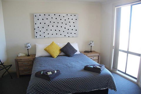 Cliff House Beachfront Villas - Accommodation Yamba 0