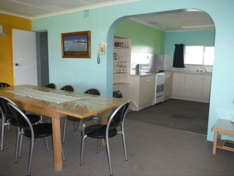 Sea-Esther - Accommodation Yamba 2
