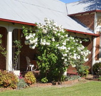 Strayleaves Elegant Accommodation - Accommodation Yamba