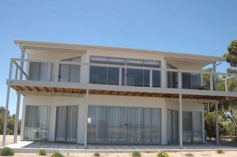 Parrydyse Clayton Bay - Accommodation Yamba 2