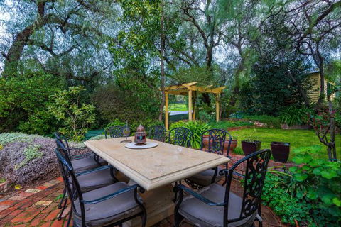 Bendigo Cottages Bed And Breakfast - Accommodation Yamba 3