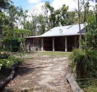 Byfield Cabins on Waterpark Creek - Accommodation Yamba