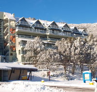 Falls Creek Country Club - Accommodation Yamba