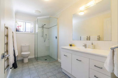 Kookaburra Retreat - Accommodation Yamba 6