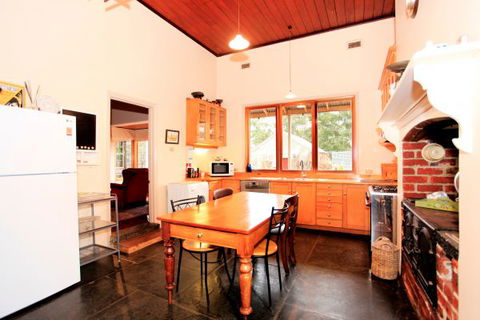 Lochinver Farm Homestead And Cottages - Accommodation Yamba 3