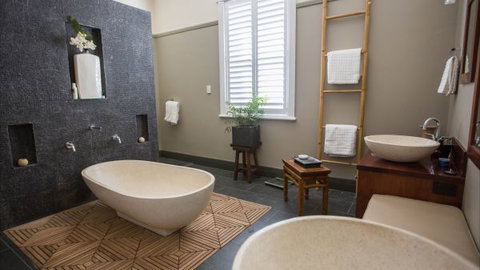 Merewether Beach House B And B - Accommodation Yamba 2