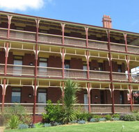 Yarra House - Accommodation Yamba