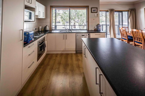 192 Page Drive Blanchetown -River Shack Rentals - Accommodation Yamba 6