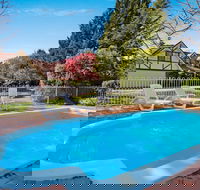 Cedar Cottage - Tudor Village Unit 3 - Accommodation Yamba