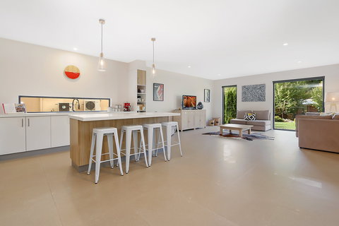 Divine - Accommodation Yamba 1