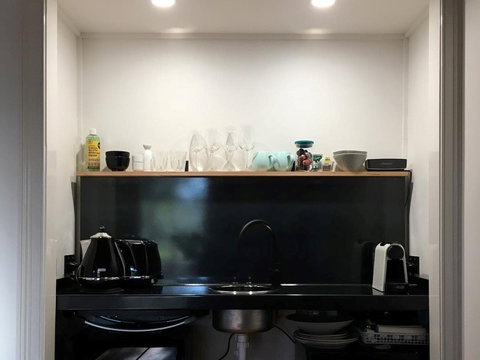 Heathcote Contemporary Art Boutique Accommodation - Accommodation Yamba 2