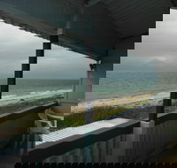 Rose's Beach House - Accommodation Yamba