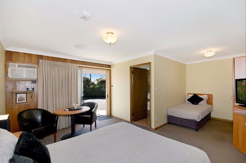 Westwood Motor Inn - Accommodation Yamba 3