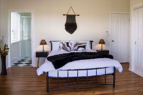 Farringdon Homestead - Accommodation Yamba 1
