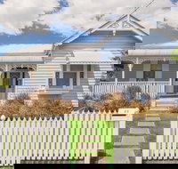 Morpeth Cottage - Accommodation Yamba