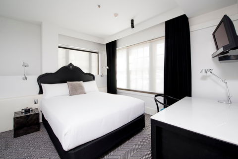 Peppers Gallery Hotel - Accommodation Yamba 2
