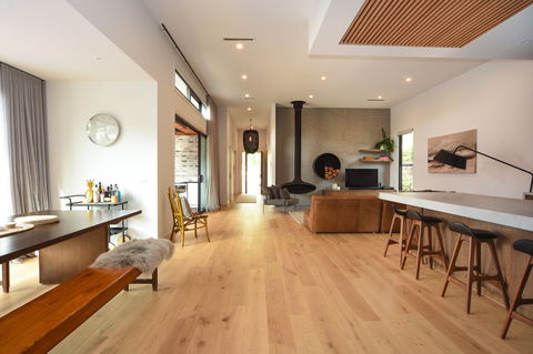 RT Edgar Flinders - Accommodation Yamba 2