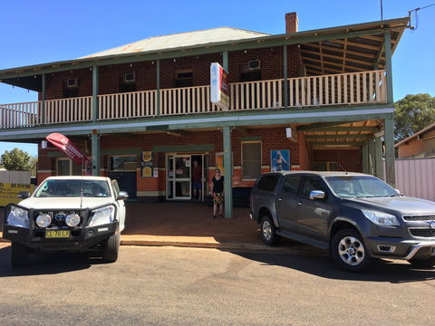 Fifield Hotel - Accommodation Yamba 0