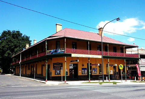 Royal Mail Hotel Braidwood - Accommodation Yamba 0