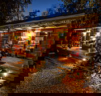 1860 Luxury Accommodation - Accommodation Yamba