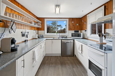 Derby Base - Accommodation Yamba 2