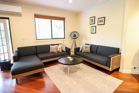 Lumeah House - Accommodation Yamba 1