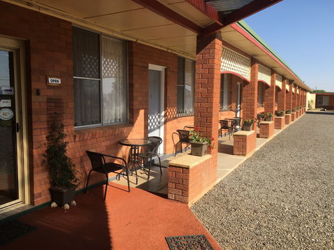 Quirindi Sunflower Motor Inn - Accommodation Yamba 0