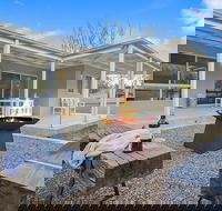 Three Sisters - Accommodation Yamba