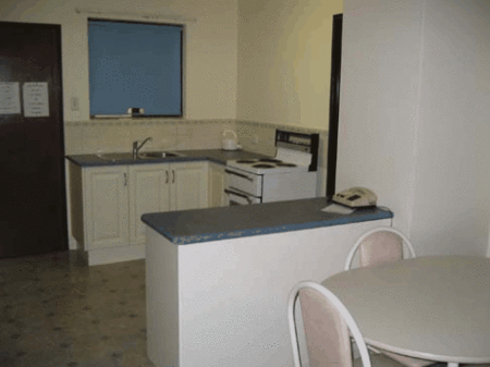 Glenvale Lodge - Accommodation Yamba 0