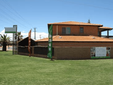 Ocean West Holiday Units - Accommodation Yamba 3
