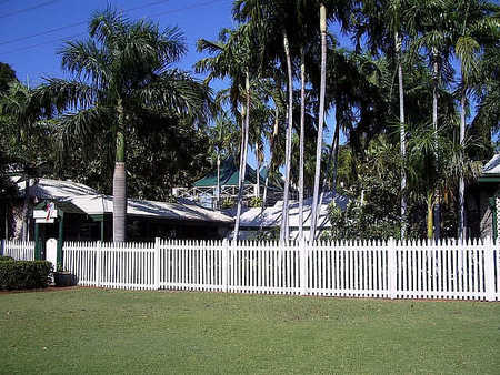 McAlpine House - Accommodation Yamba 2