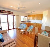 Reflections B  B - Accommodation Yamba