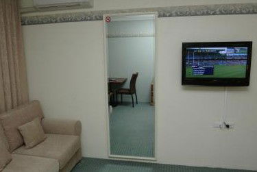 Best Western Cotswold Gardens - Accommodation Yamba 1