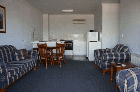 New England Motor Inn - Accommodation Yamba 3