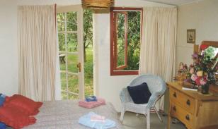 Poppys Cottage B&B - Accommodation Yamba 1