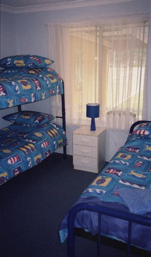 JJ's Holiday Cottages - Butler Street - Accommodation Yamba 4