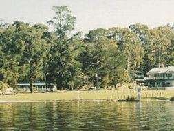 Rest Point Holiday Village - Accommodation Yamba
