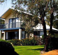 Walpole Bayside Villas - Accommodation Yamba