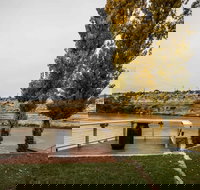 80 Page Drive Blanchetown -River Shack Rentals - Accommodation Yamba