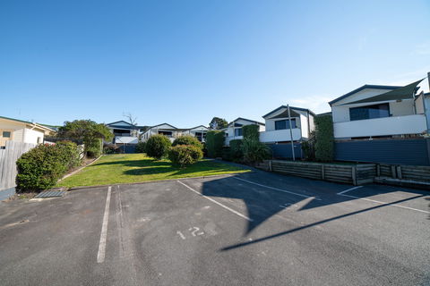 Bridport Beach Cottages - Accommodation Yamba 0