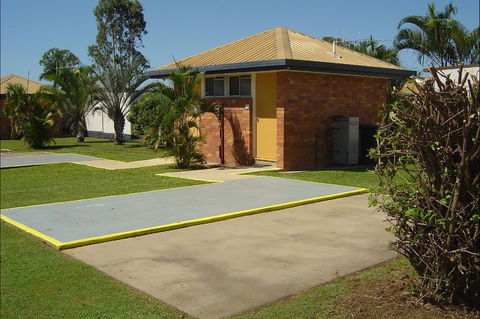 Bundaberg East Cabin And Tourist Park - Accommodation Yamba 1