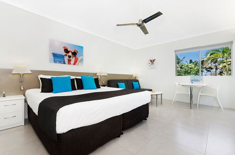 By The Sea Port Douglas - Accommodation Yamba 1