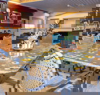 Chrissie's Dongara - Accommodation Yamba