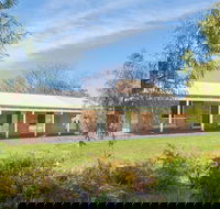 Lens Lair - Accommodation Yamba