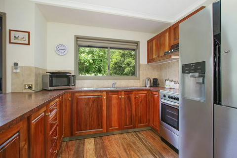 Rail Trail Cottage - Accommodation Yamba 2