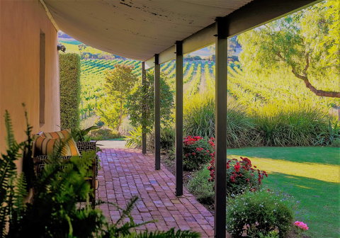 Seppeltsfield Vineyard Cottage - Accommodation Yamba 0